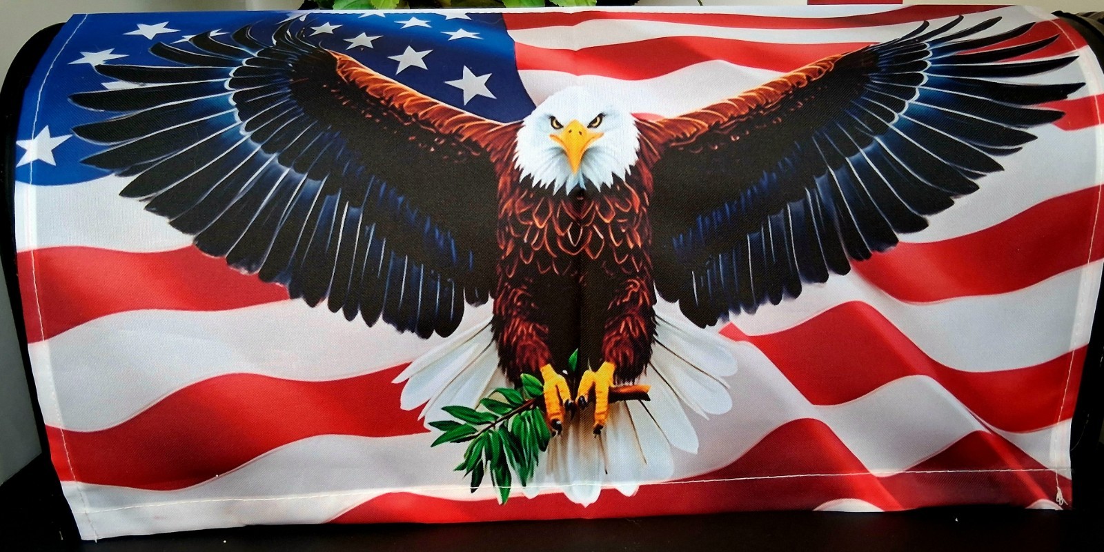Magnetic Patriotic Flag with Eagle Mailbox Cover – July 4 / anytime ( 21″ x 18″)
