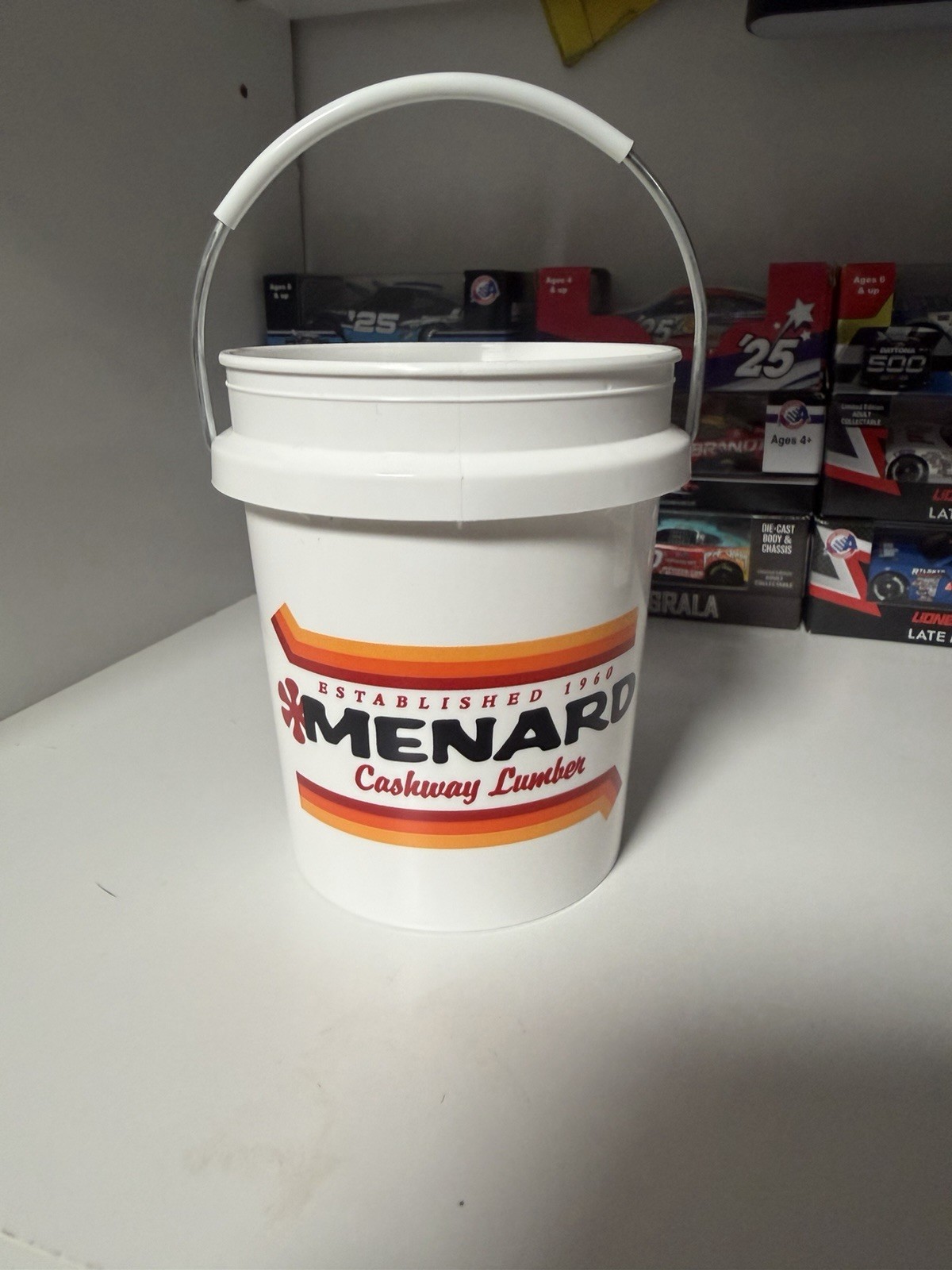 Menards Mini Bucket 0.5in Retro