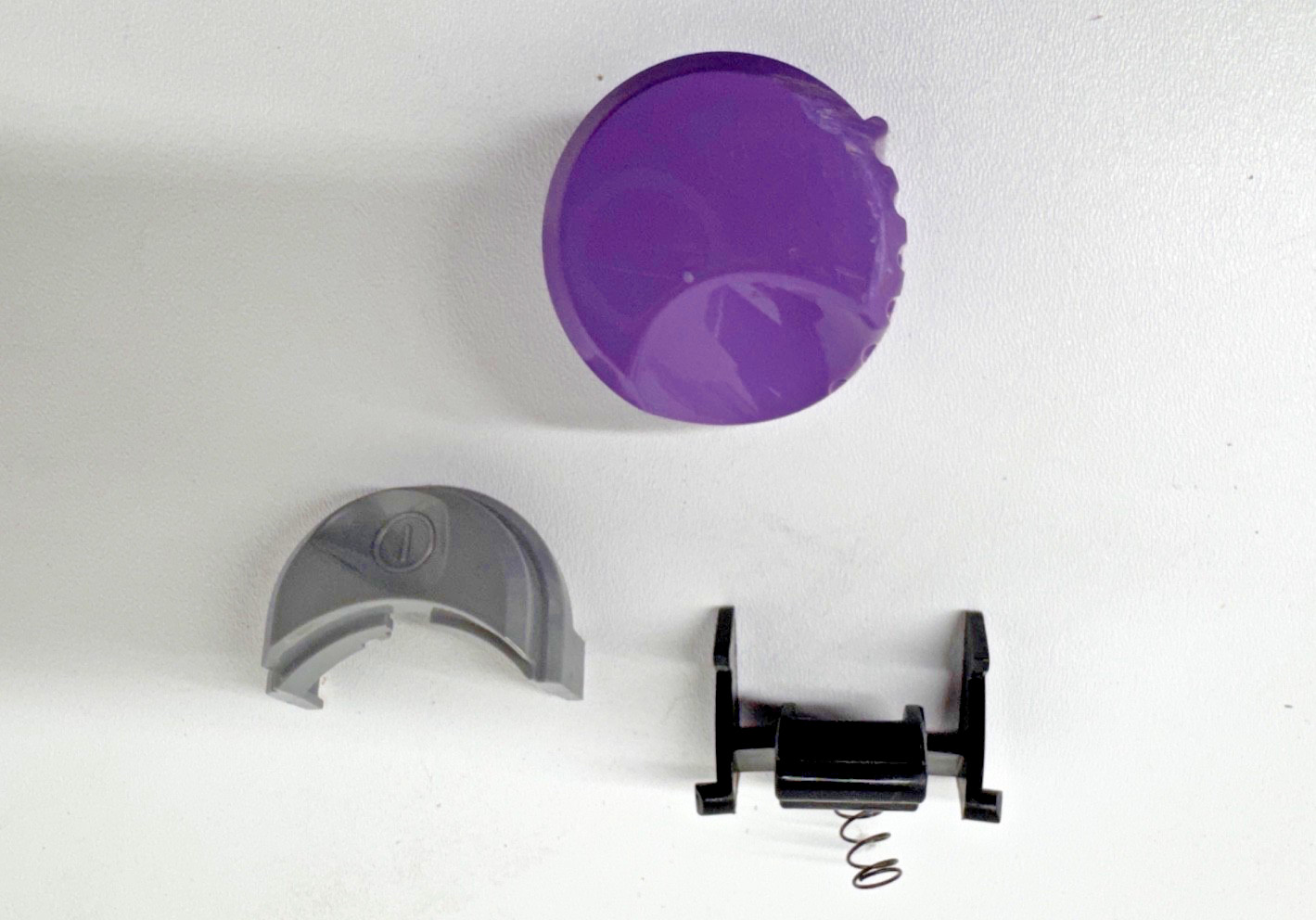 Dyson DC07 Animal Miscellaneous Replacement Parts Knob Start Button