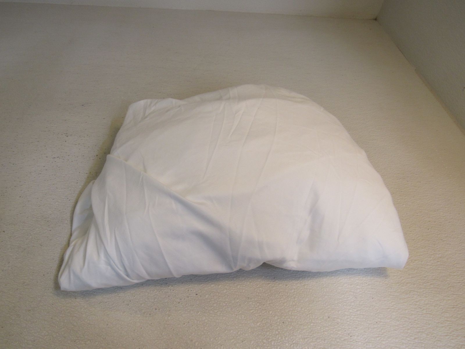 Bedsure Fitted Sheet 76-in x 80-in King White