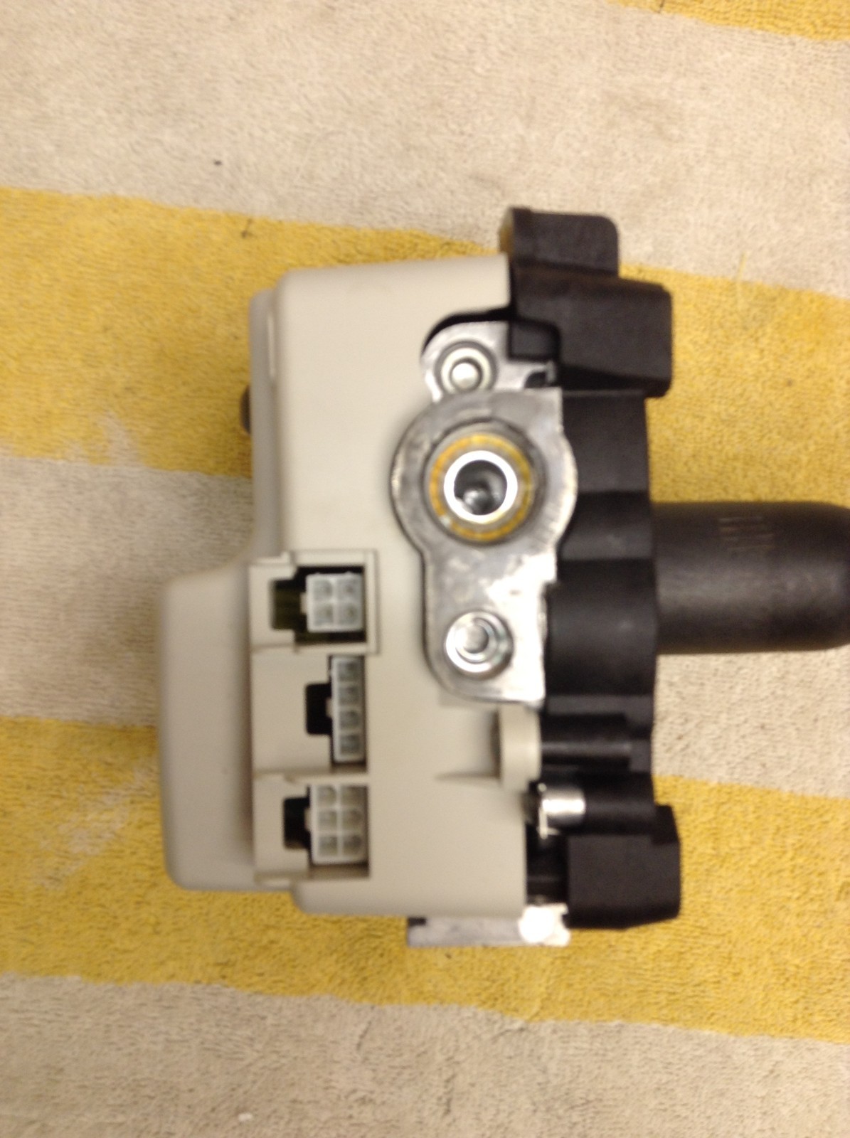 Honeywell Water Heater Gas Valve Controller WV4464B1037 free shipping