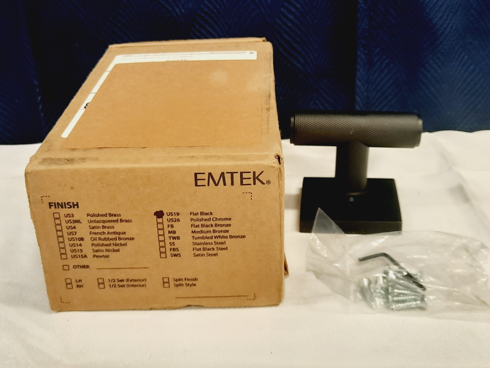 Emtek Dummy Lever Square Single Sided Knruled in Matte Black (US19) T-Knob