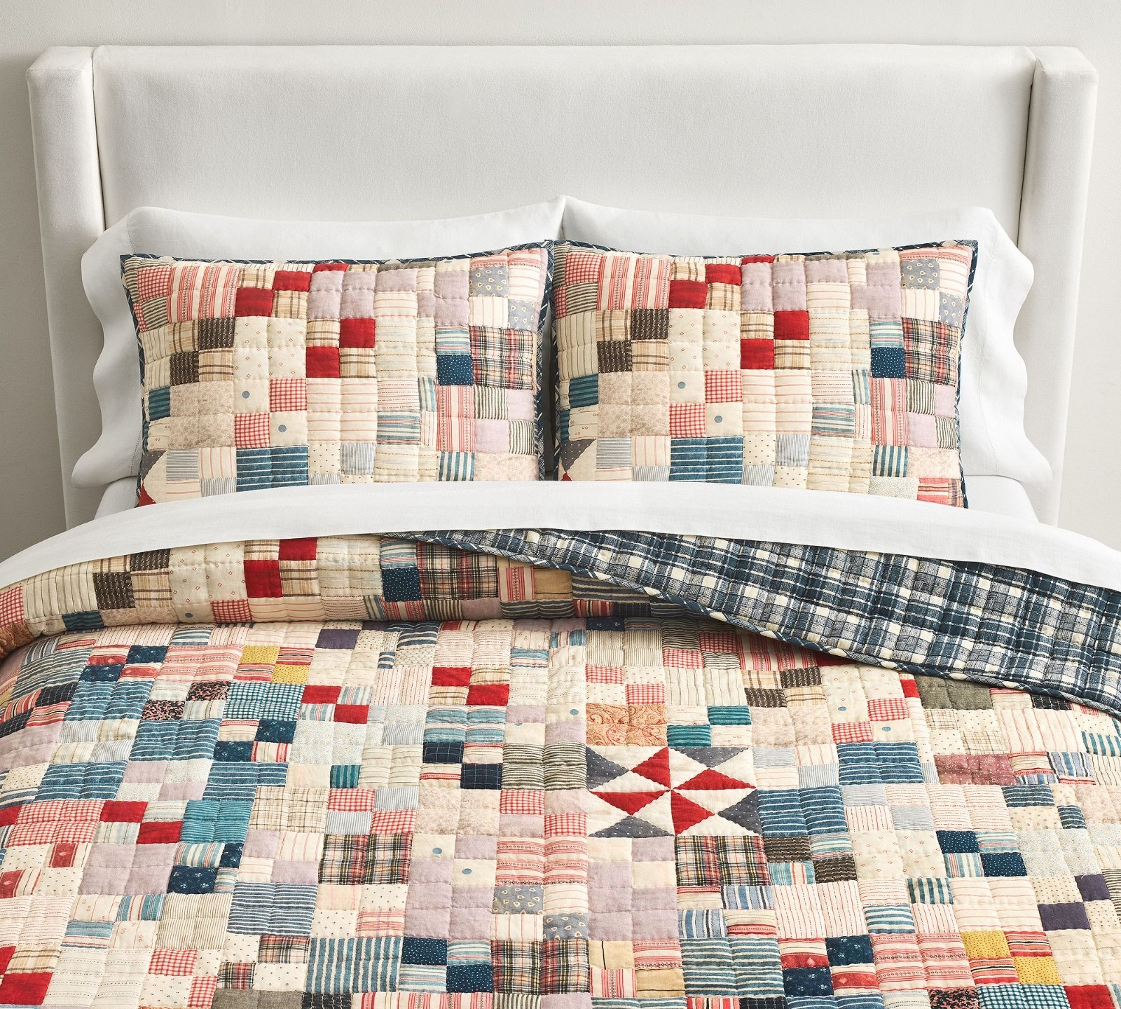 Pottery Barn – Jamie Reversible Quilt 2304784 – Clearance