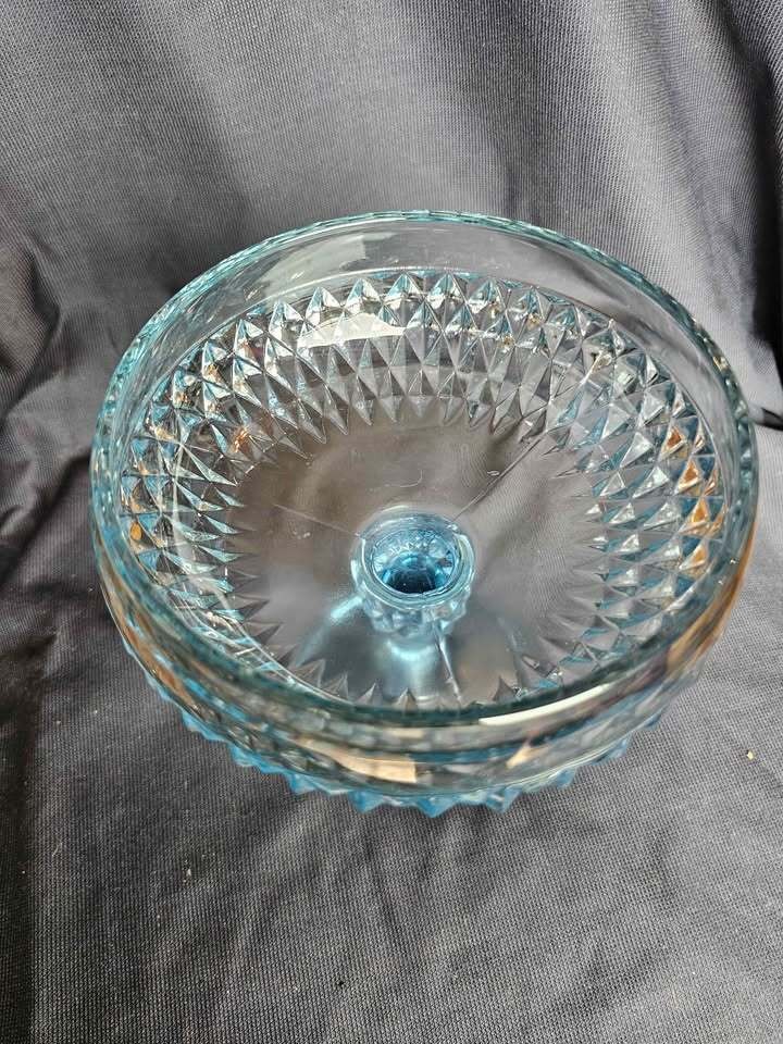 Light Blue Diamond Pattern Glass Pedestal Bowl