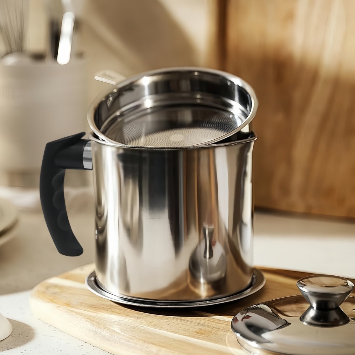 Bacon Grease Container With Strainer,1.3L(46 fl. oz.)Kitchen Stainless Steel Oil