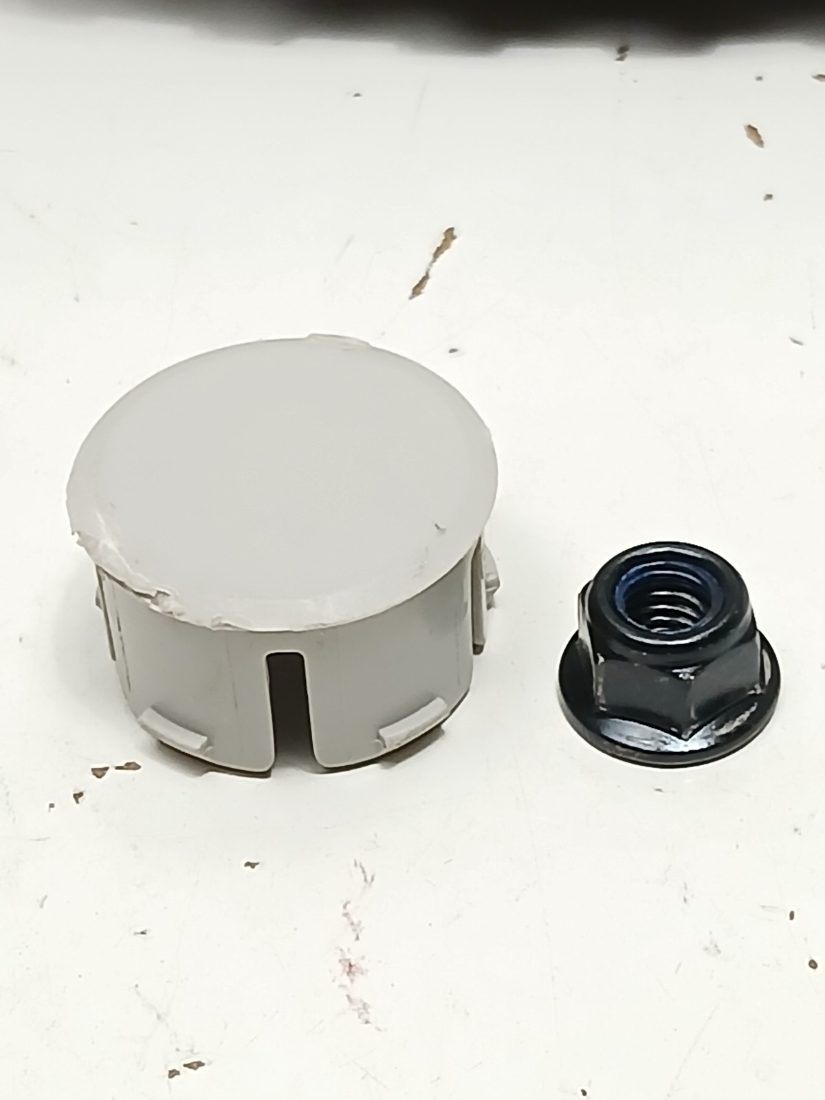 Murray (1) Wheel Assembly MYS2120801 Single Stage 21in 208cc Gas Snow Blower.