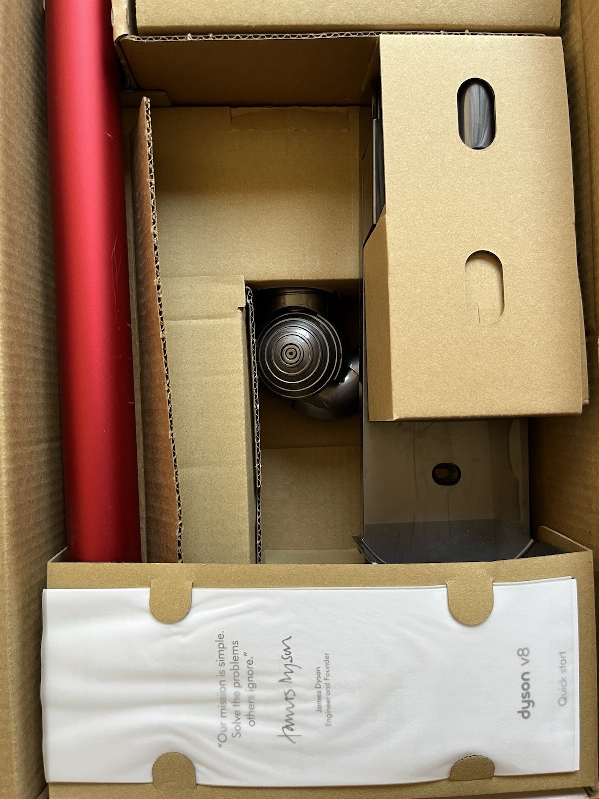 Dyson V8 Origin Cordless Stick Vacuum Cleaner Red SV25 Brand New Free Shipping