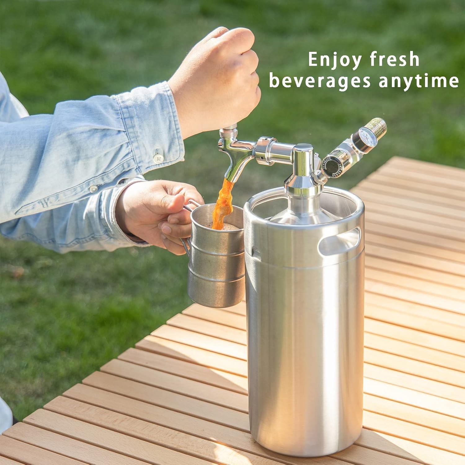 Stainless Steel 128oz Mini Keg with Updated CO2 Regulator – Fresh Beer Anytime
