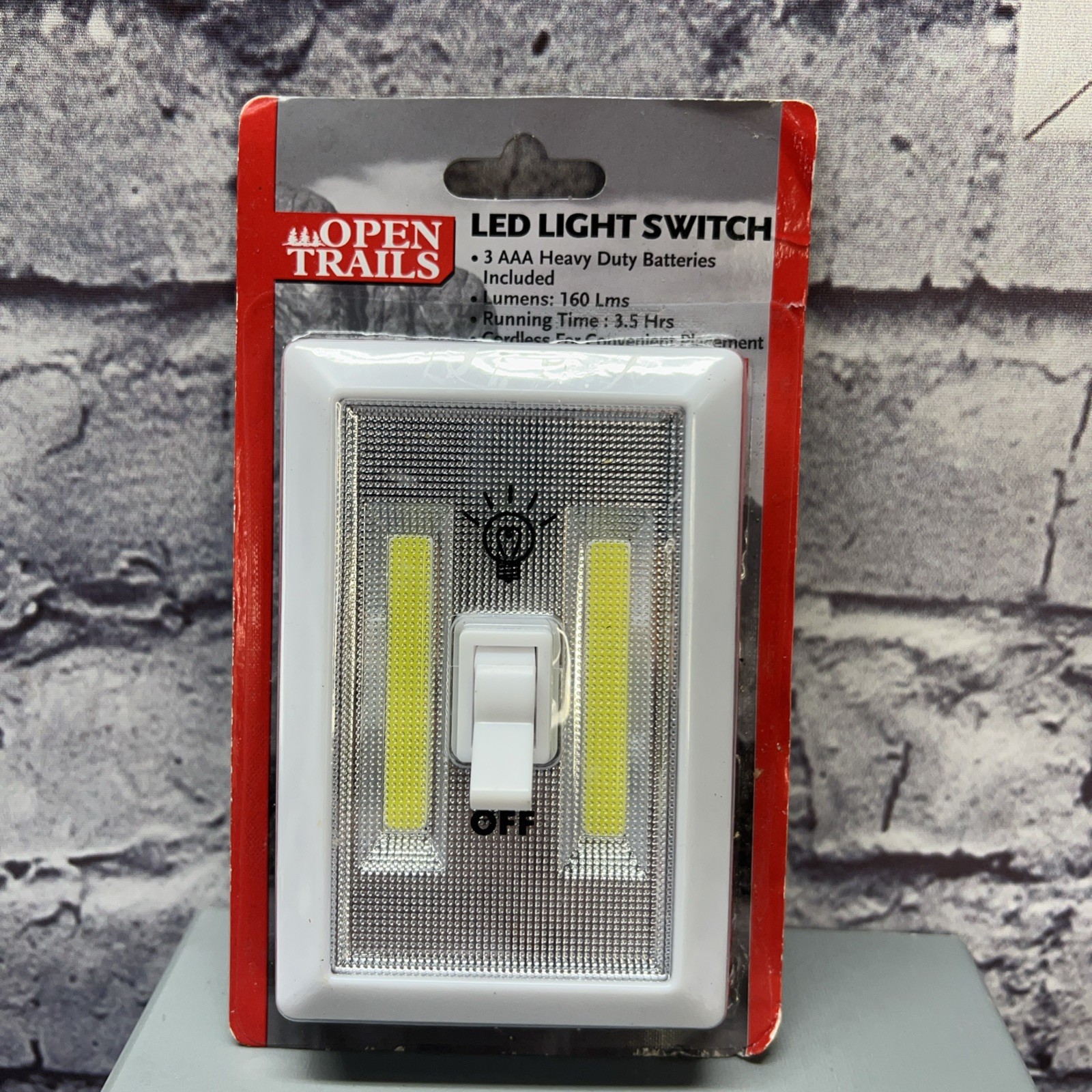 Open Trails LED Light Switch / 160 Lumens 3.5hr Run Time 4.5” NIB