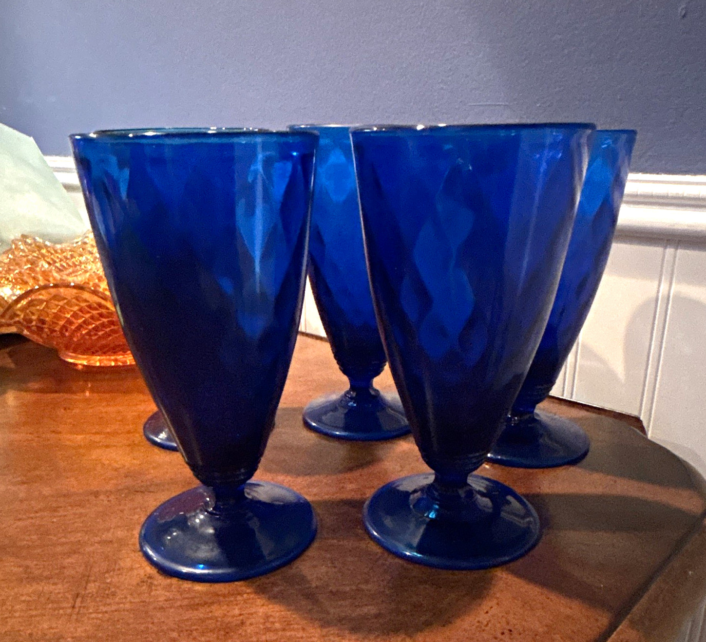 Blue Diamond Pattern Footed Tapered Goblet Glasses, Set of 5 ( 10 oz)
