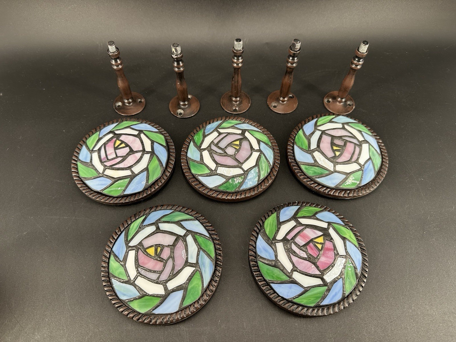 Round Tiffany Style Blue Green Purple Stained Glass Rose Curtain Pull Tie Back