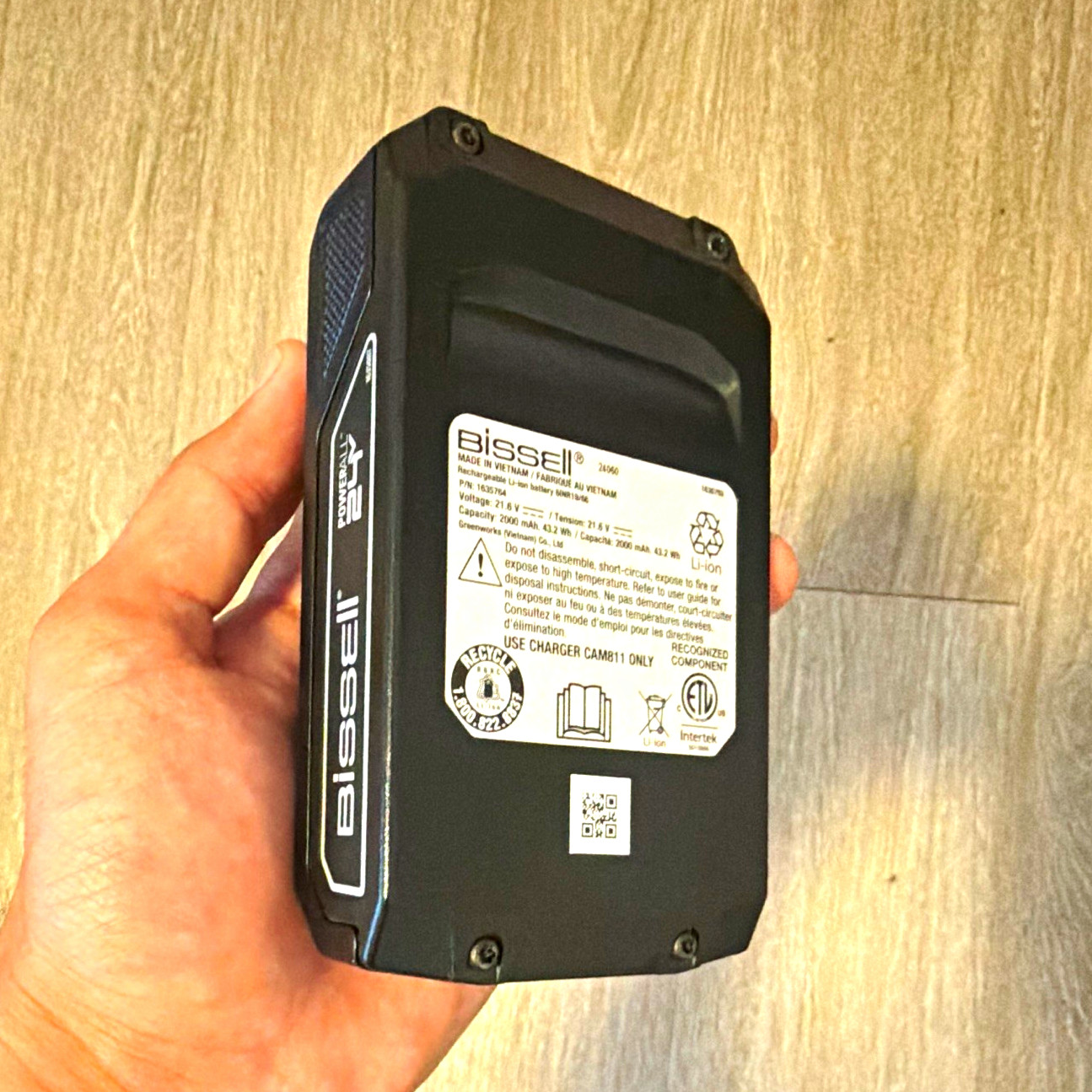 BISSELL 3797v 25.2V 2.5Ah Li-Ion Rechargeable Battery Pack 1608854 Black
