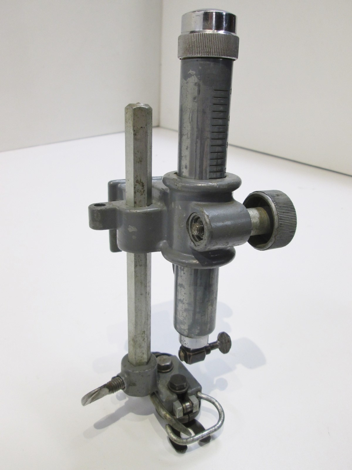 Complete Upper Blade Chuck Plunger Hold Down Assy Delta Milwaukee 24″ Scroll Saw