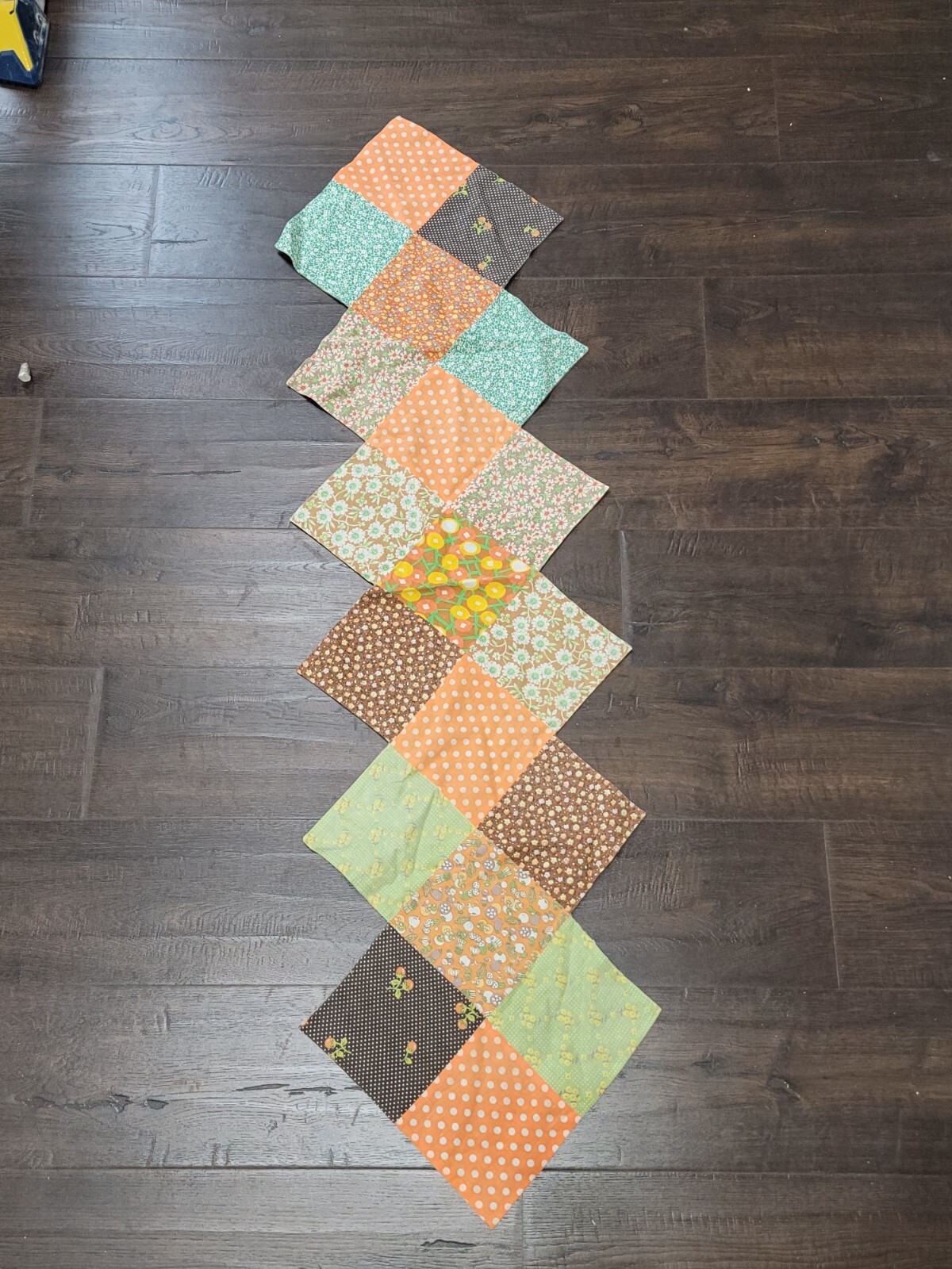 Vtg Handmade Patchwork Table Centerpiece Runner Décor 49×14 inches Retro Floral