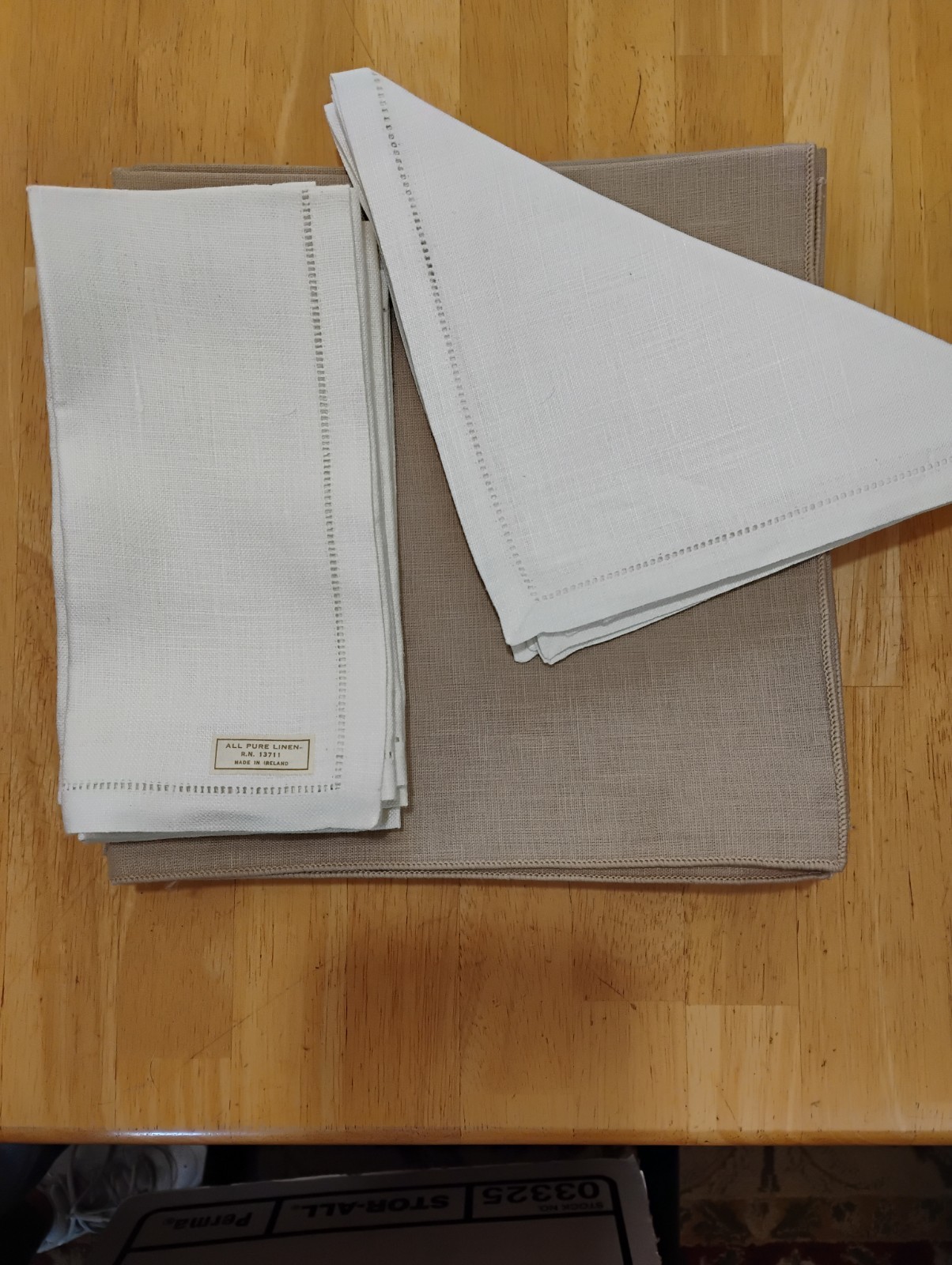 3 Sets Linen Napkins 15″ Square & 19″ Square Beige White & Off White Hemstitched