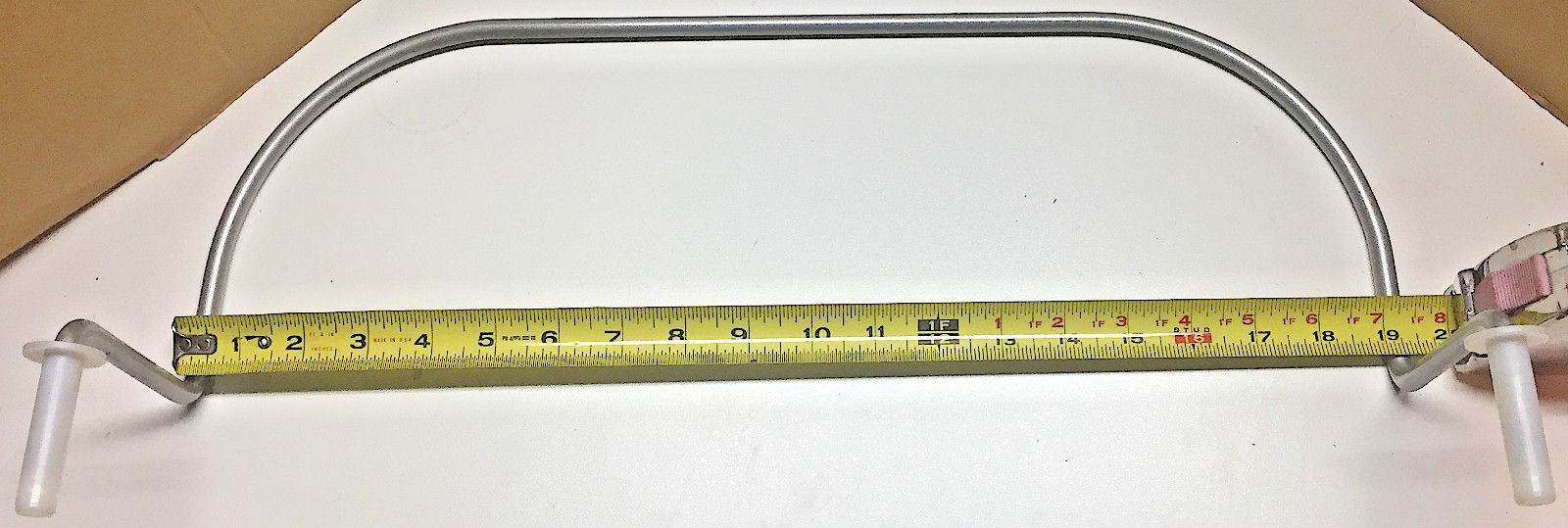 Sleep Number Tool-Free Mattress Retainer Bar & Plugs 19 inches by 7 inches-used