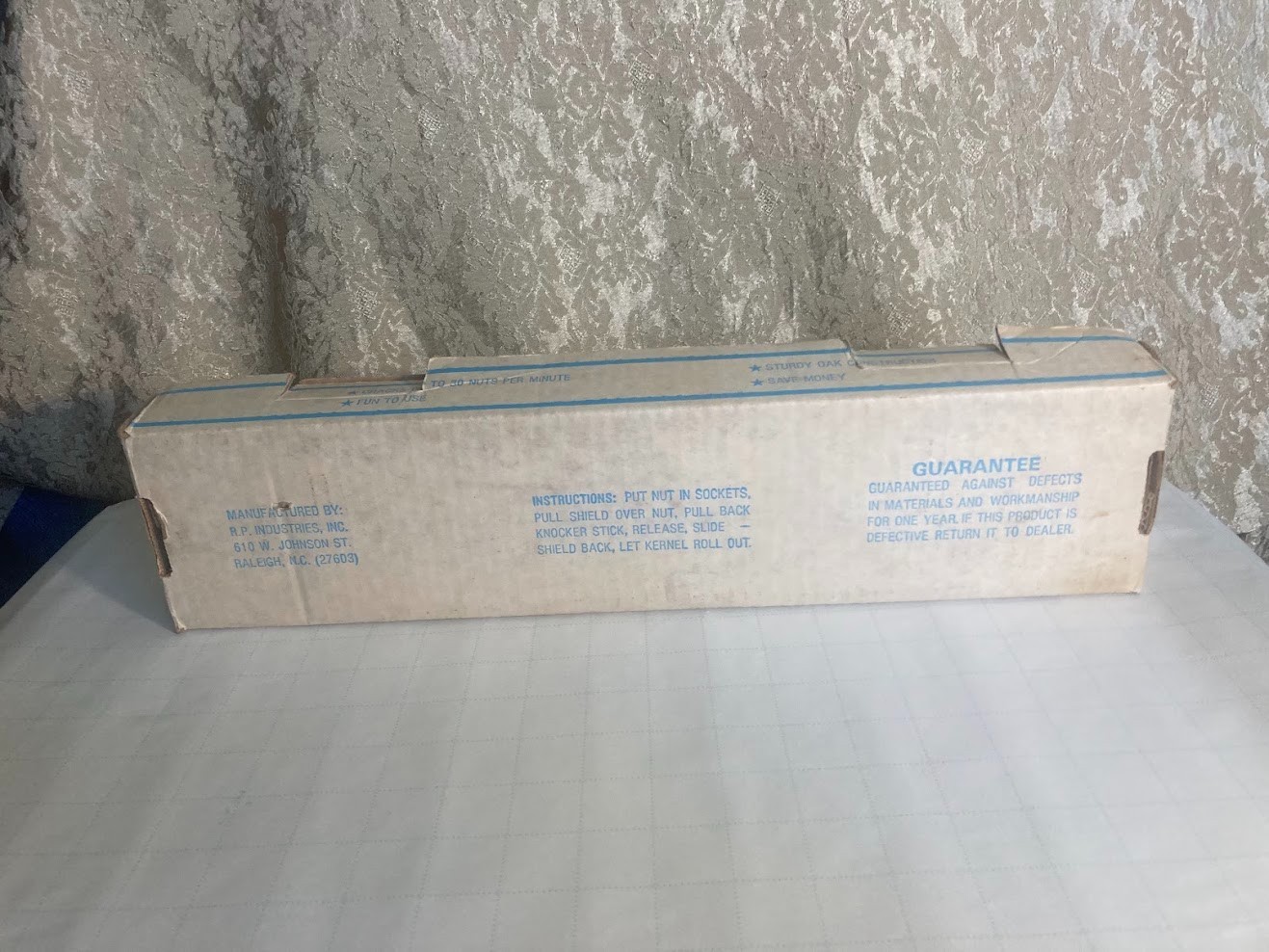 Vintage Texas Native Inertia Nutcracker Model 7141 Wood Oak Box Apollo 13 14