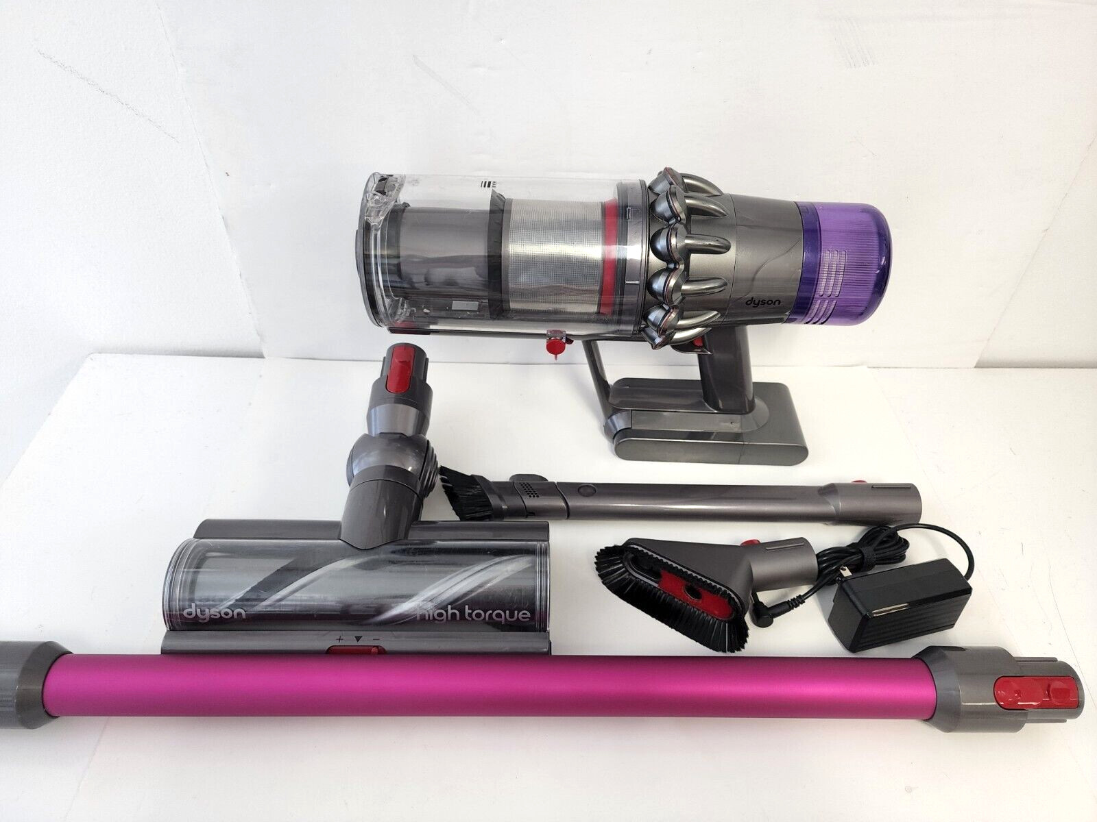 Dyson V11 Torque Drive Cordless Vacuum Pink Click IN Battery