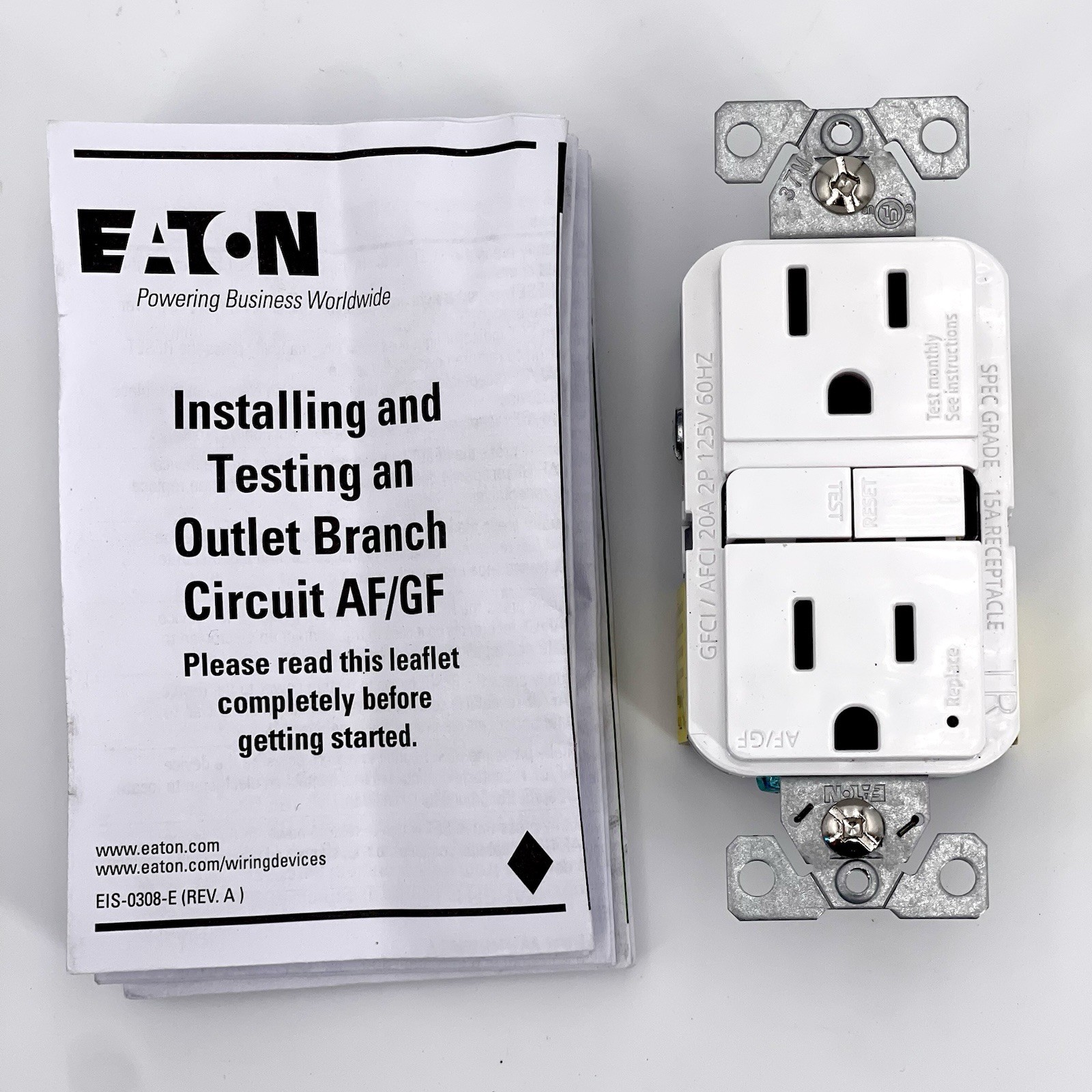 Eaton TRSGF15SG-BX-LW 15-Amp Decorator Outlet GFCI Residential, White