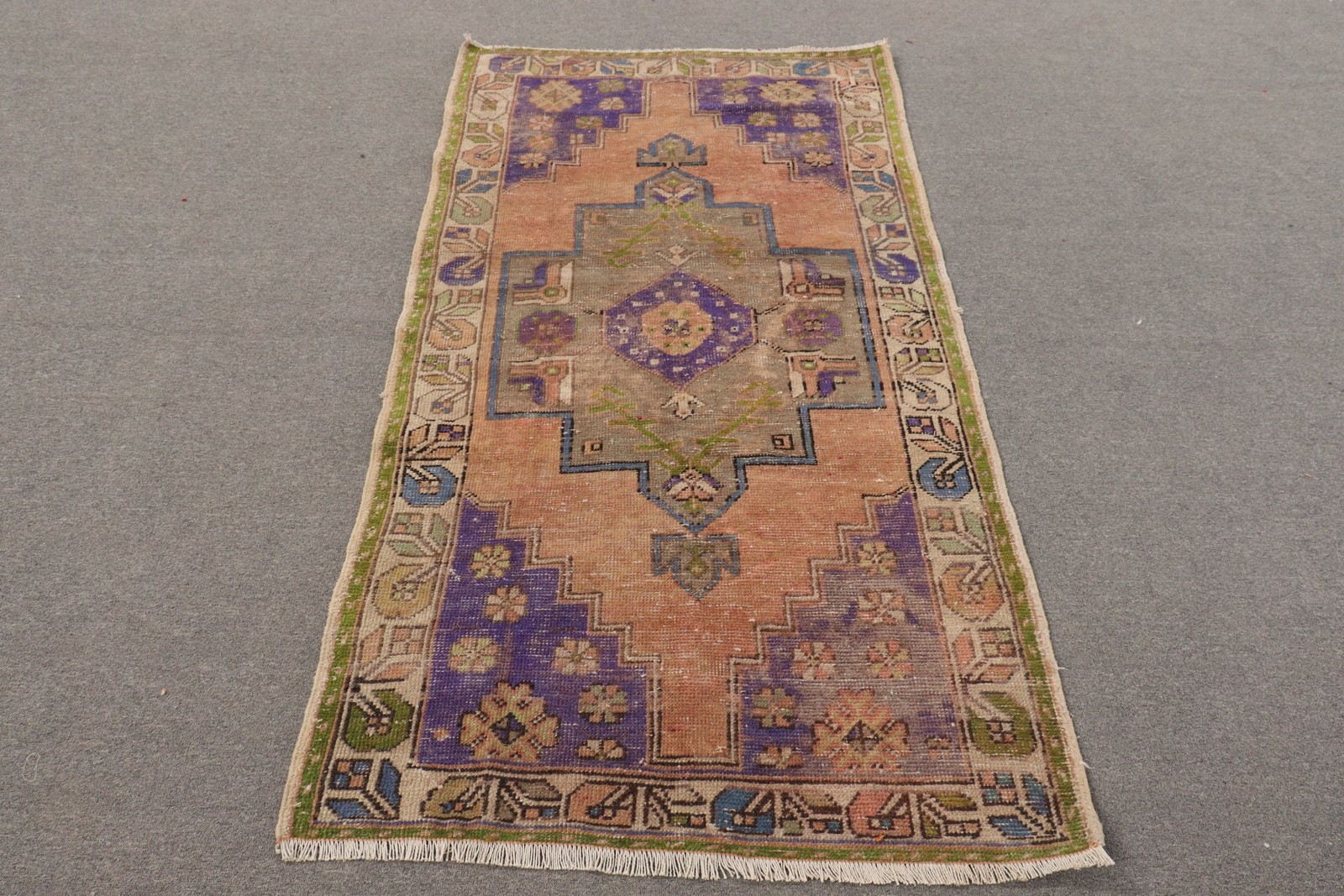 3,37×6,46 ft Vintage Turkish Rug, Accent Rug, Brown Purple Animal Print Wool Rug