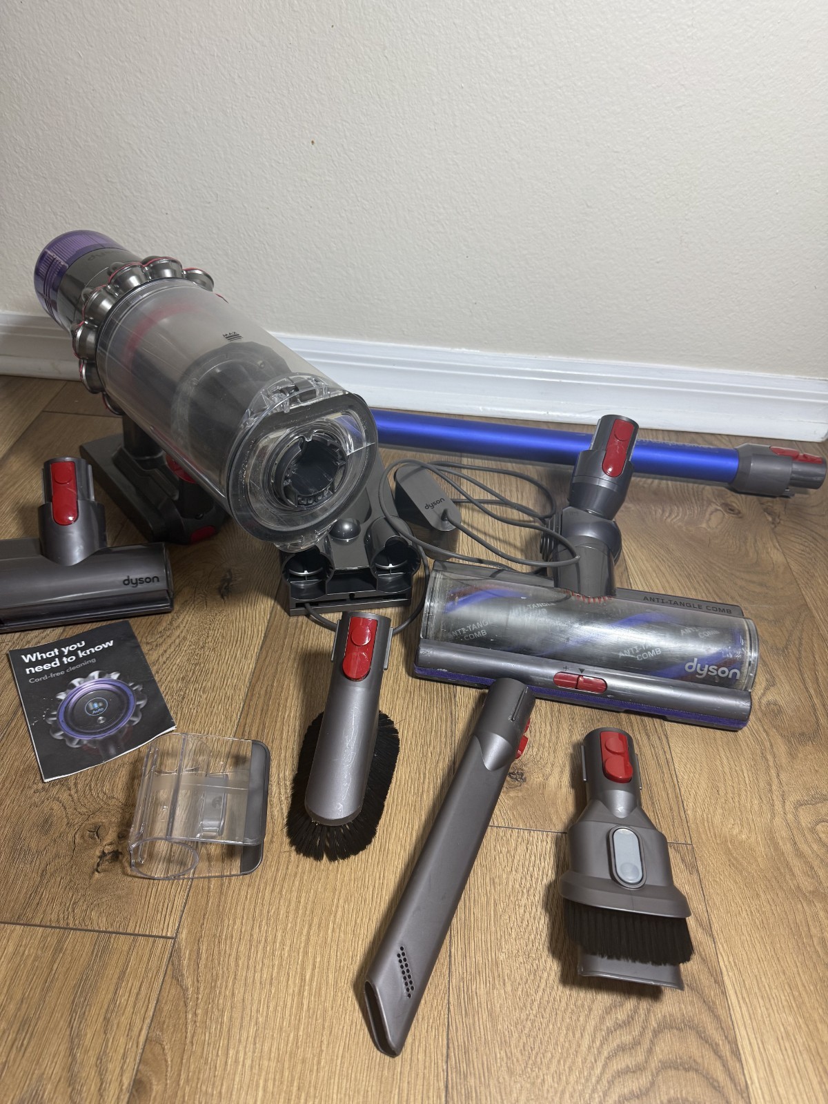 Dyson V11 Torque Drive Stick Vacuum Cleaner – Blue – Good Condition