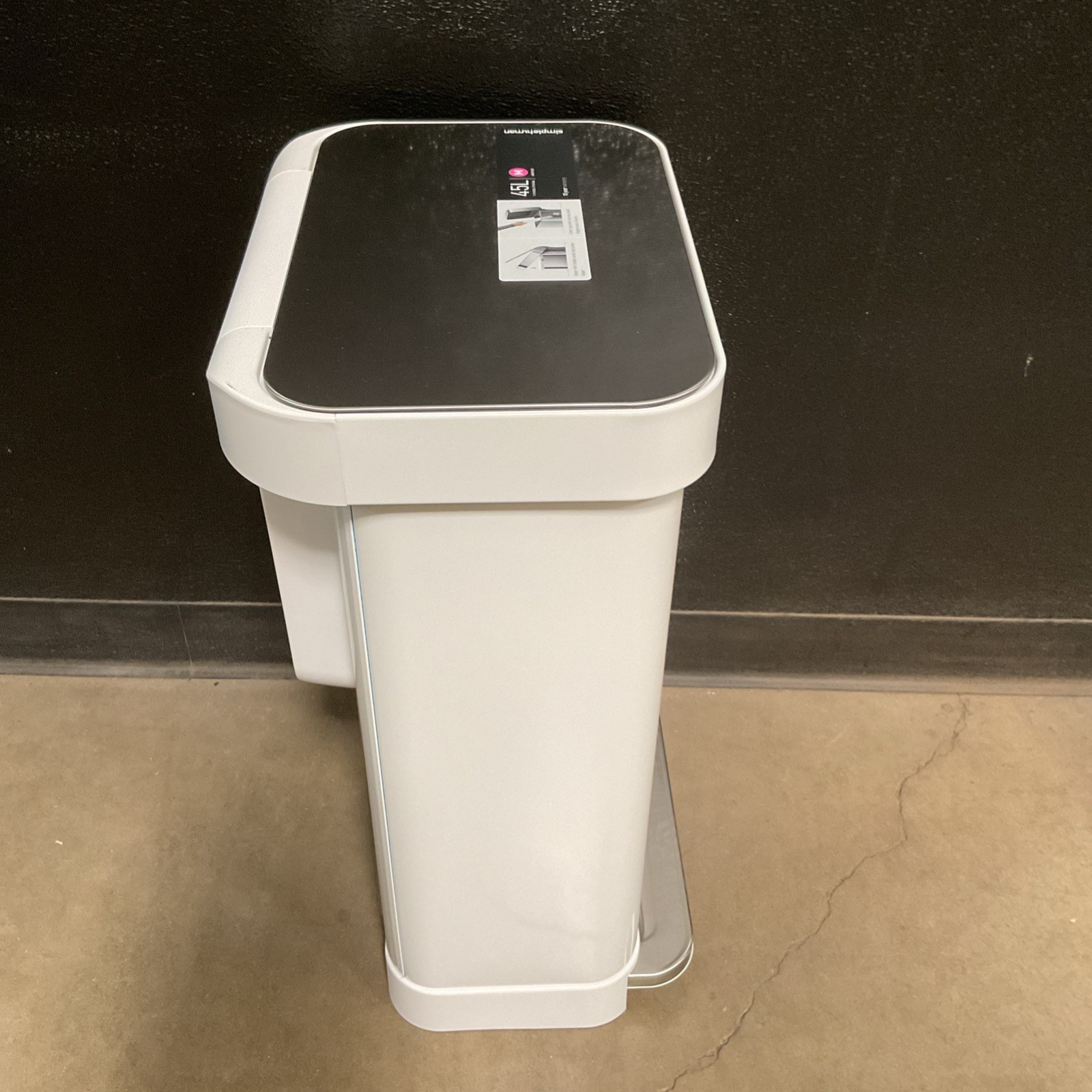 simplehuman Kitchen Trash Can with Lid, Large 45 Liter, White CW2027