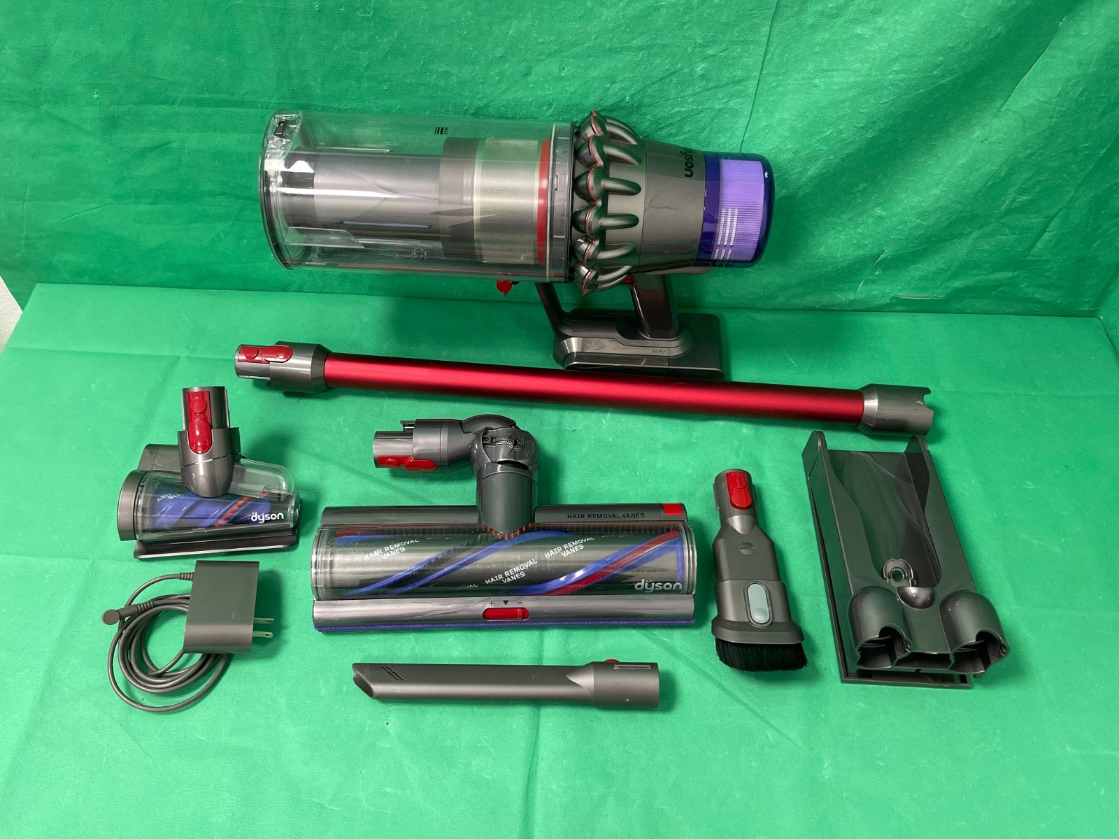 Dyson Outsize+ PLUS Stick Vacuum Cordless Nickel Red SV29