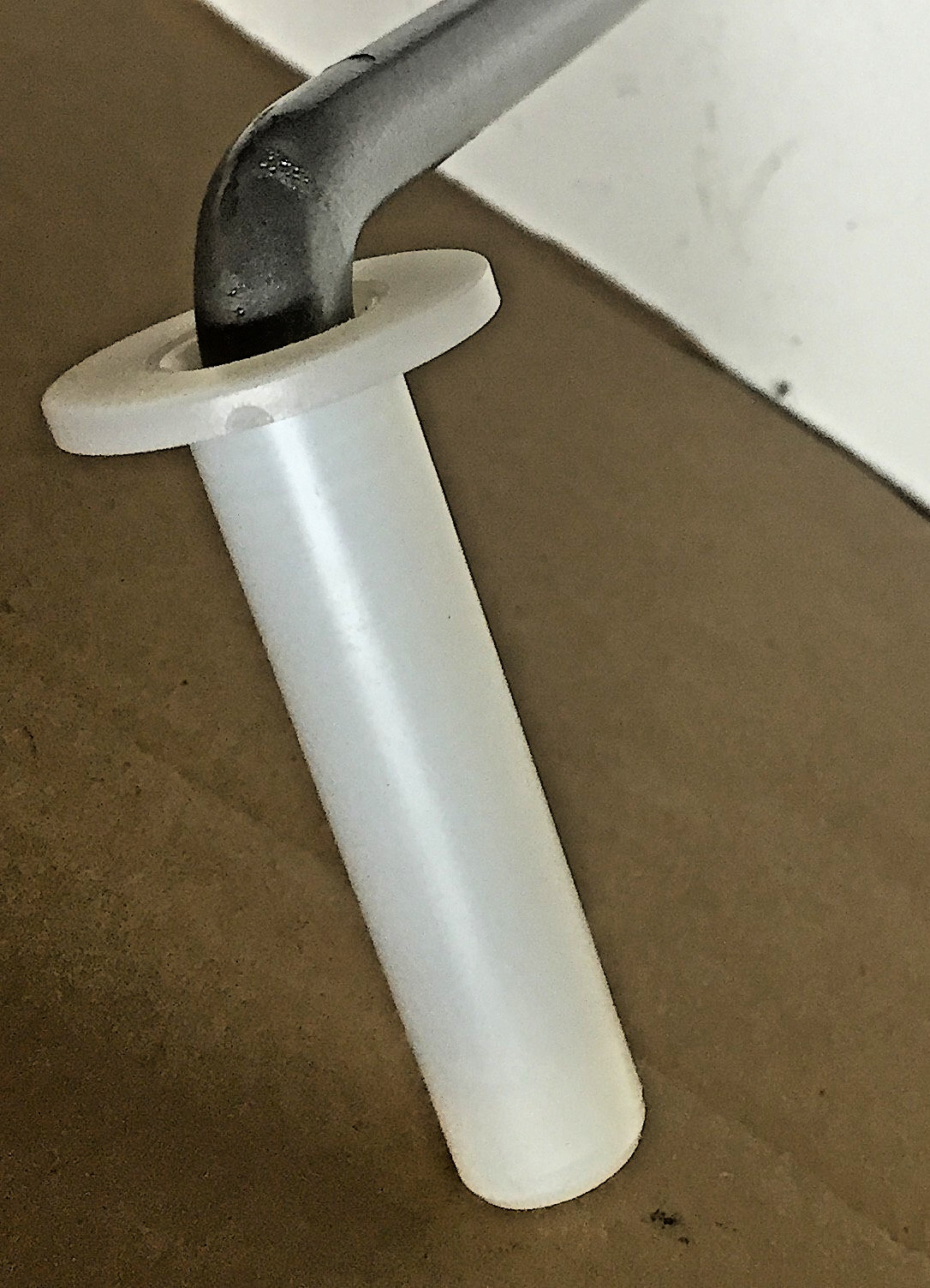 Sleep Number Tool-Free Mattress Retainer Bar & Plugs 19 inches by 7 inches-used