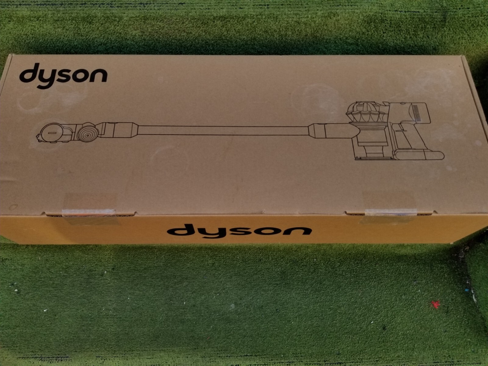Dyson V8 Origin+ Cordless Vacuum | Red | New
