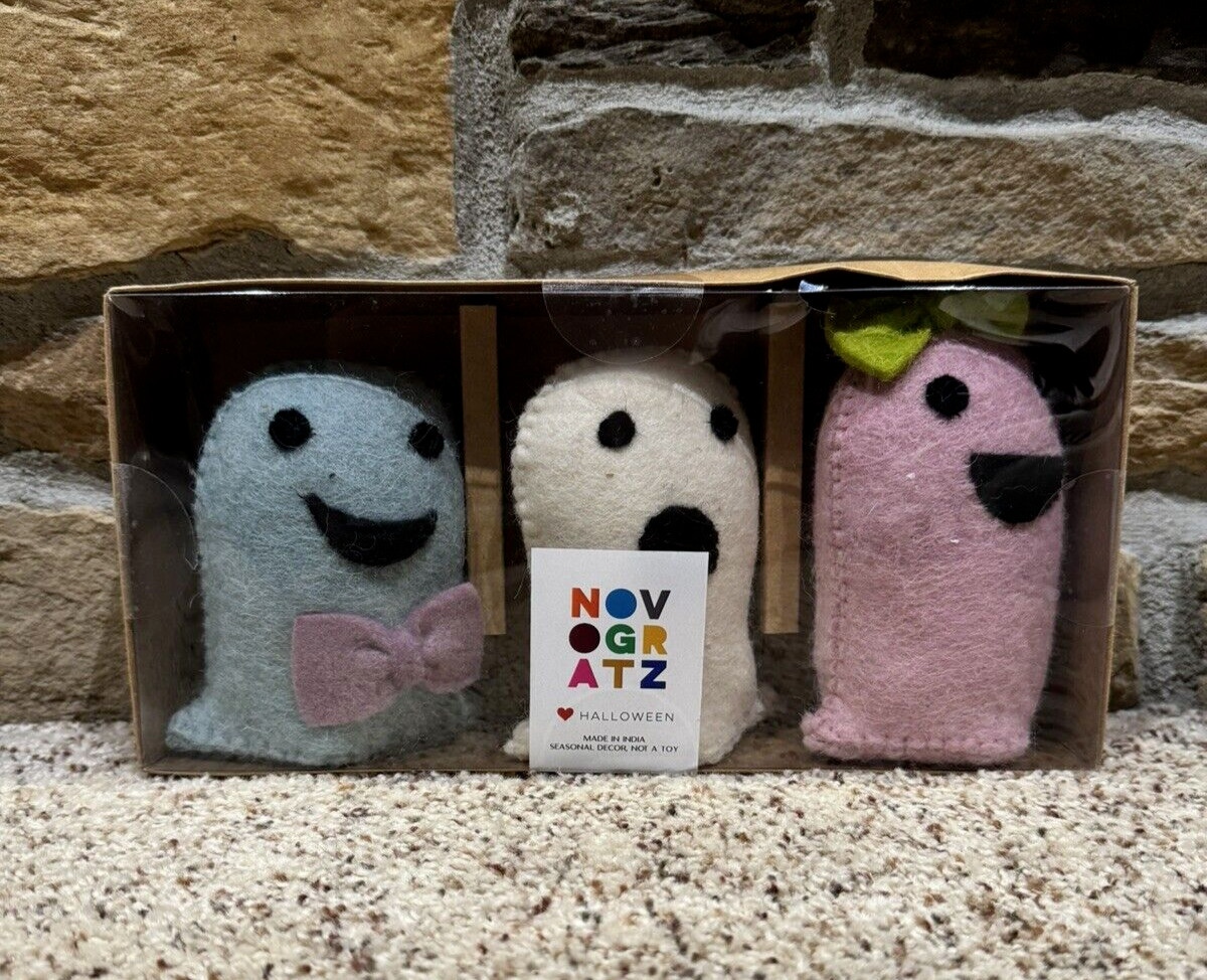 Halloween Decorative 4.5″H 3-Piece Felt Ghost