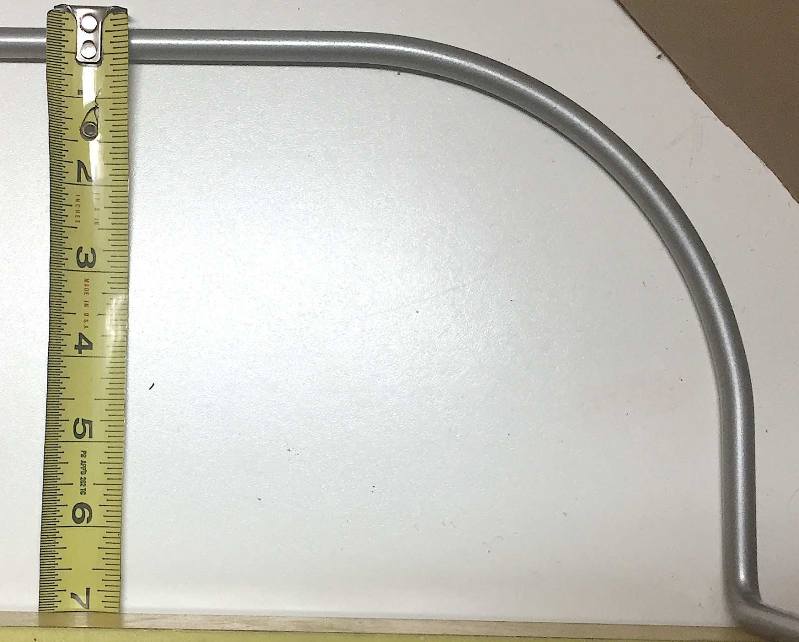 Sleep Number Tool-Free Mattress Retainer Bar & Plugs 19 inches by 7 inches-used