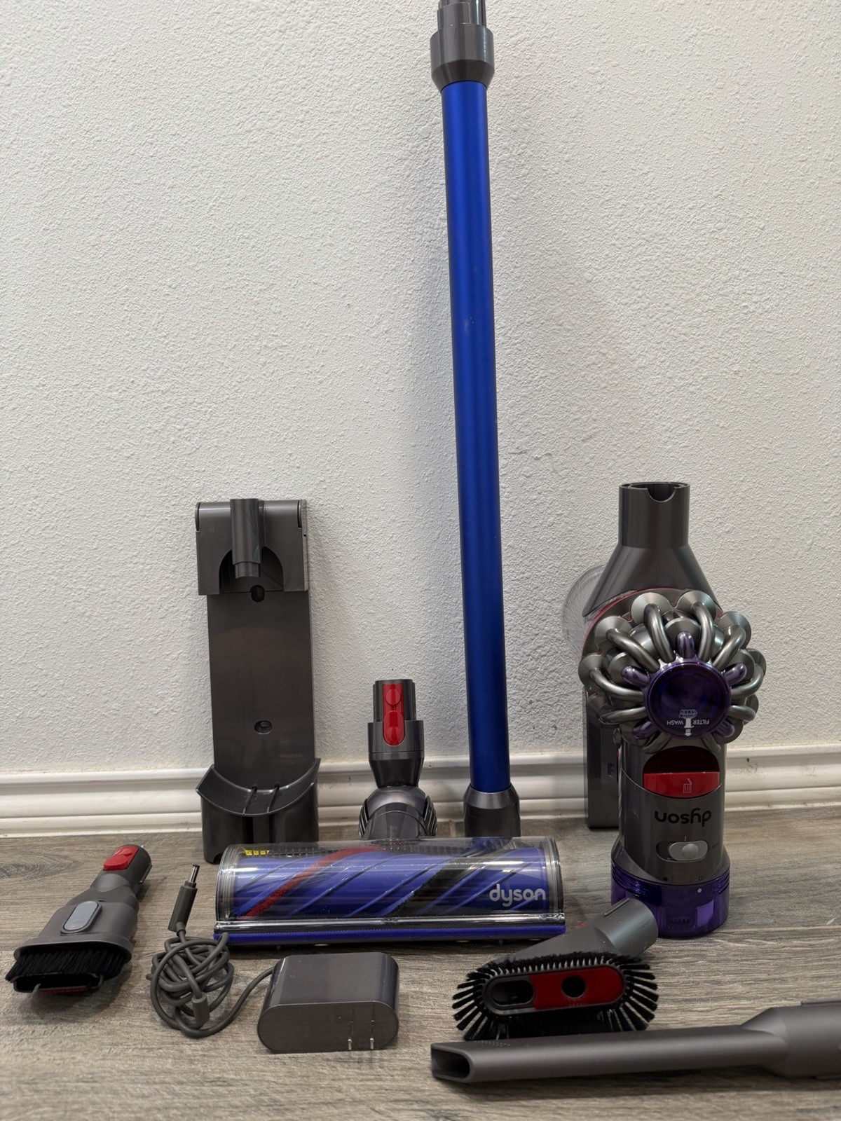 Dyson V8 Origin Extra Cordless Stick Vacuum Cleaner