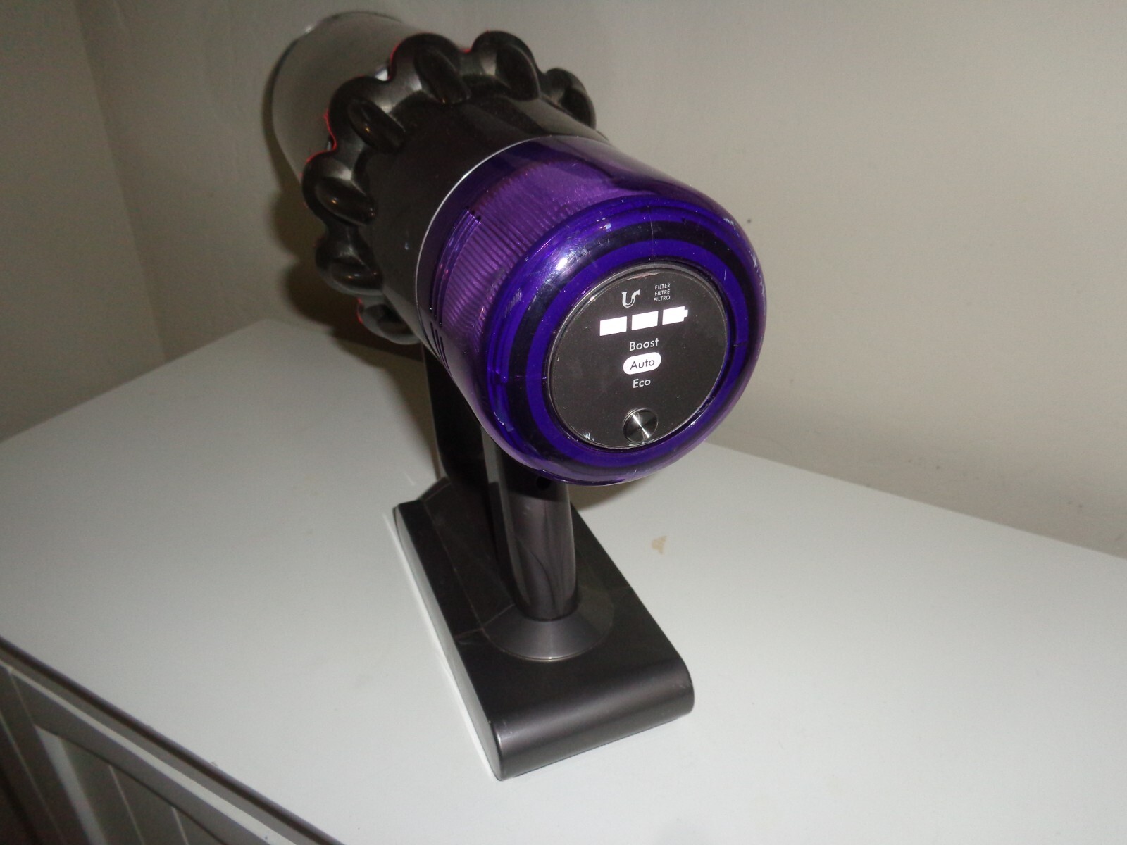 Dyson V11 Absolute/Torque Drive Cordless Stick Vacuum SV14 BODY ONLY & FREE SHIP