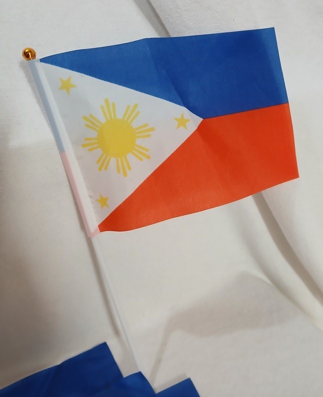 Small Philippines Flags on Stick 5.5″X8″ Mini Handheld Flags 4 Pcs Craft Display
