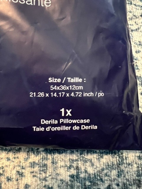 Derila Ergo Edition Cooling Pillowcase Navy Blue 21.26 x 14.17 x 4.72 in