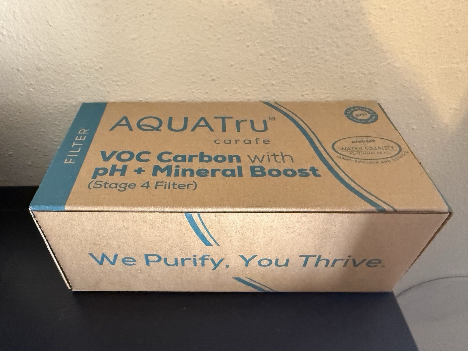 AquaTru Carafe Stage 4 Water Filter VOC Carbon w/pH+ Mineral Boost New Open Box