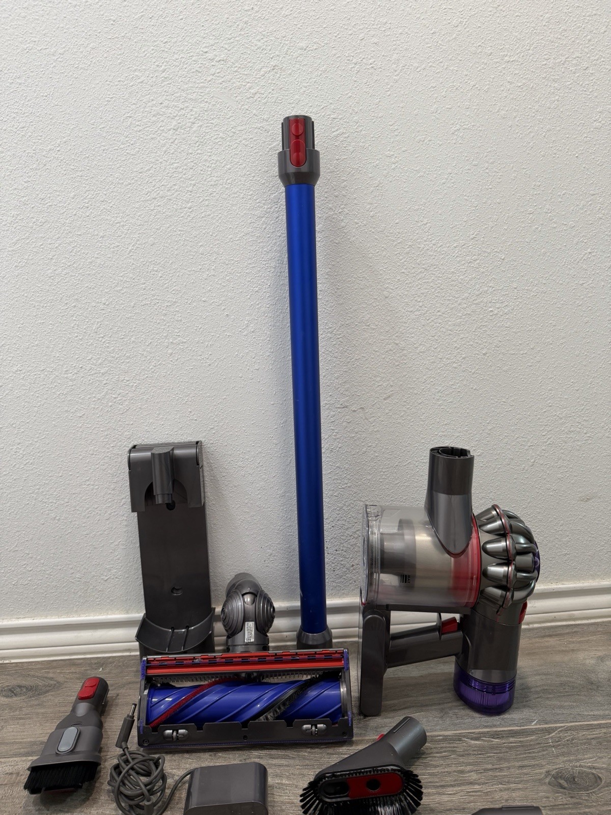 Dyson V8 Origin Extra Cordless Stick Vacuum Cleaner