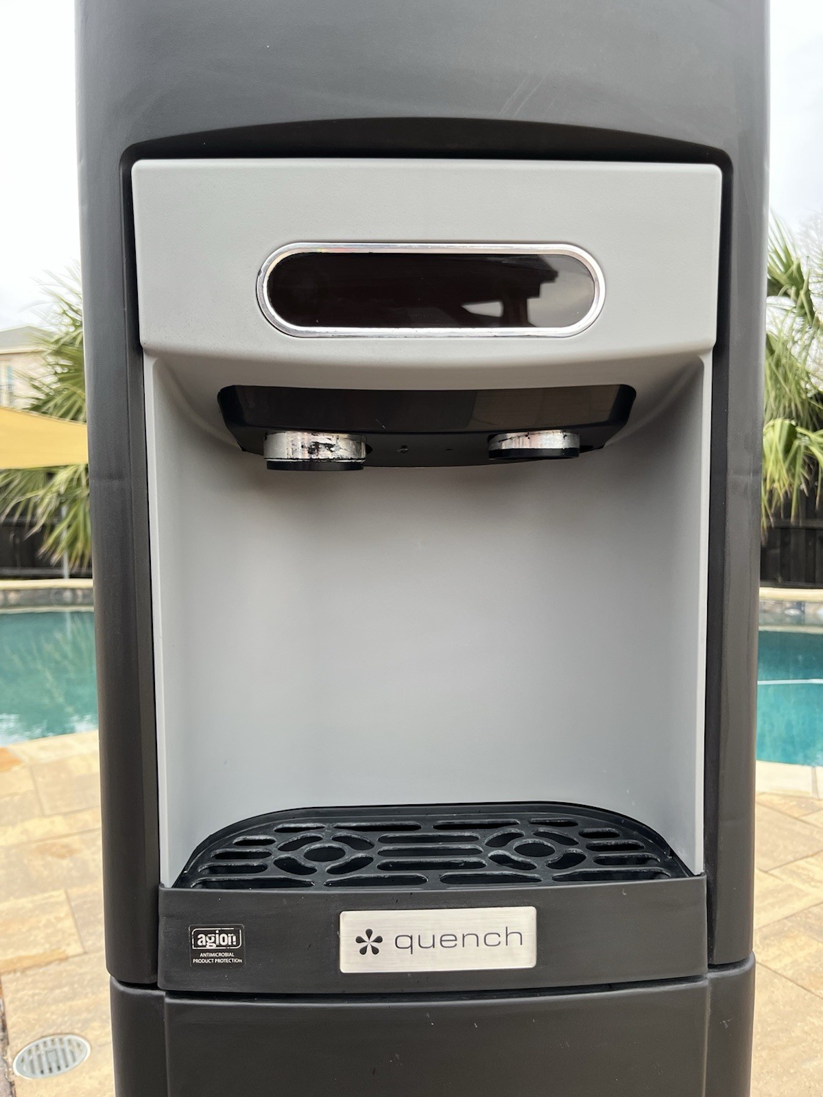 2019 Quench Chewblet Nugget Ice Maker 15FS100A Water Dispenser – Works Great