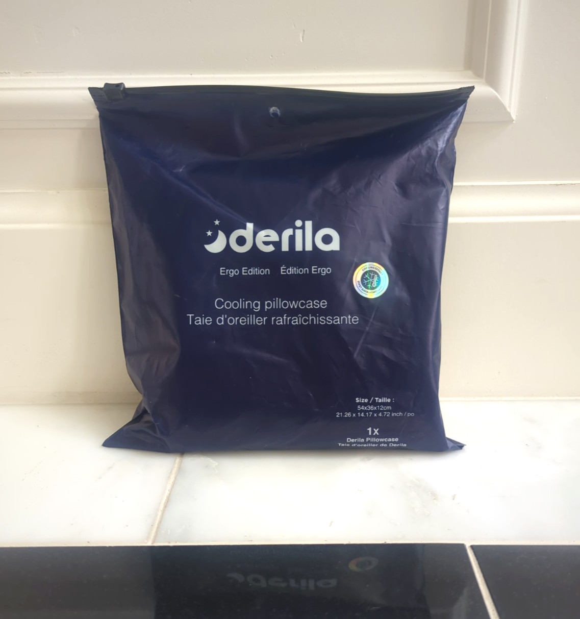 Derila Cooling Pillowcase Cover Ergo Edition Standard 21.26 x 14.17 x 4.72″ *NEW