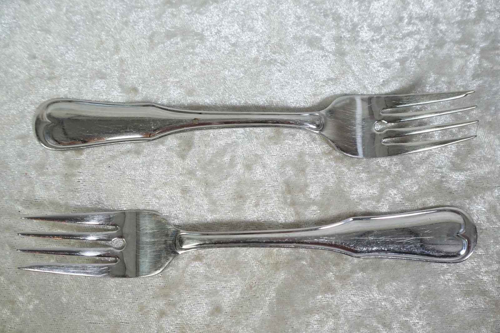 ‘INS348’ Pattern 18/10 Stainless Steel 4 Pieces By International Silver Co.