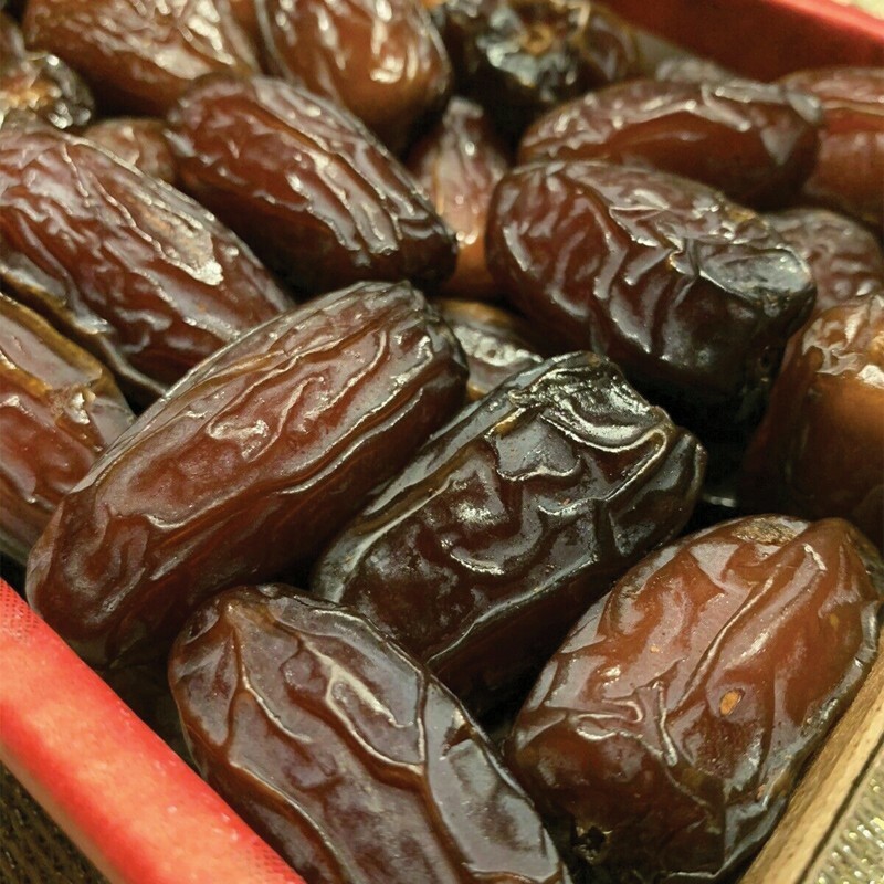 Organic Gourmet Medjool Dates 2 LB Box