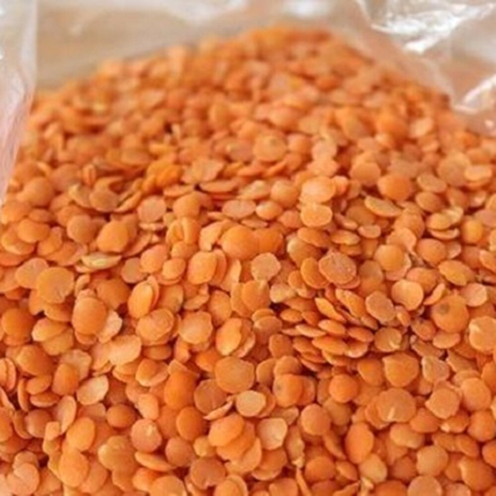 Organic Red Split Lentils aka Masoor Dal low calories rich in Iron and Protein