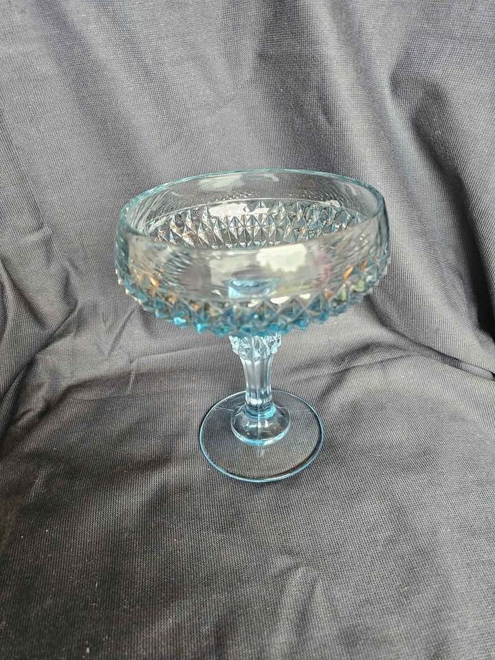 Light Blue Diamond Pattern Glass Pedestal Bowl